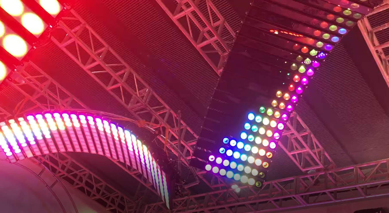 Offre spéciale 10*30 W Rgbw Led Cob Performance Show lumière matricielle