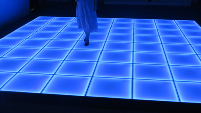  Tapis de piste de danse LED pour événement de scène DJ Disco portable facile à installer