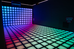 Panneau de plancher interactif de jeu à LED actif pour salle de jeux 